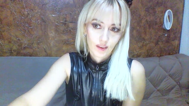 FreeButterflyyy's Streamate show and profile