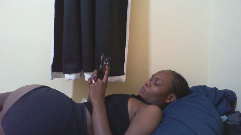 Teasequeen24's Streamate show and profile