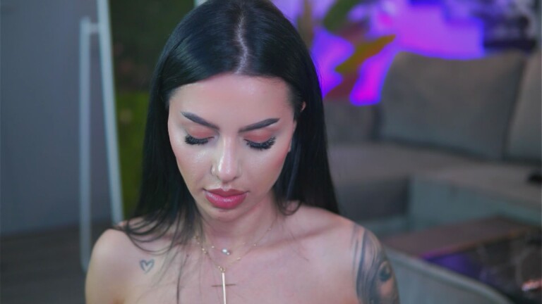 Ivyy_Trix's Streamate show and profile