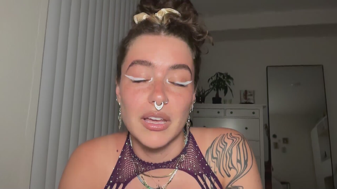 Velvette_Peach
