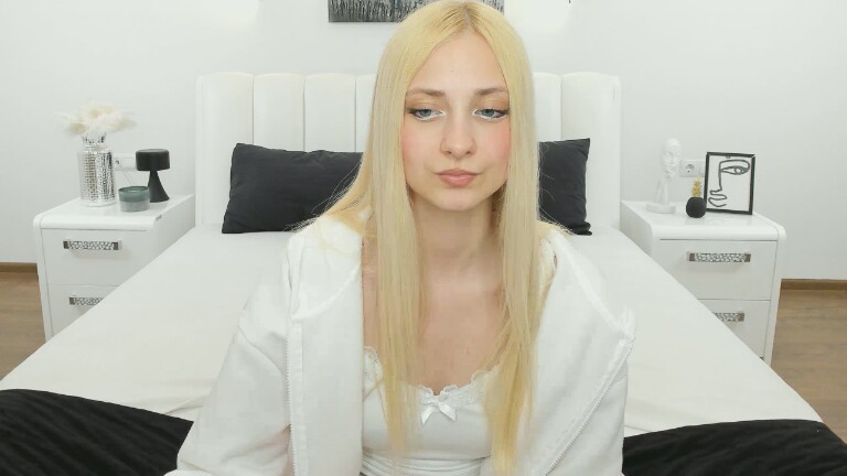 PinkAngelll's Streamate show and profile