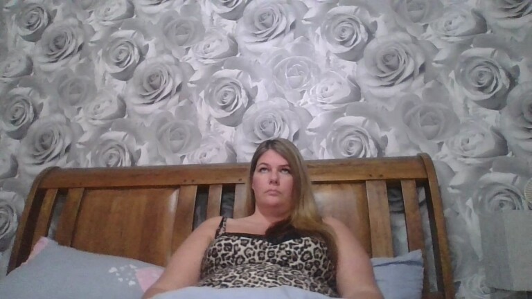 BabyCakesUK's Streamate show and profile