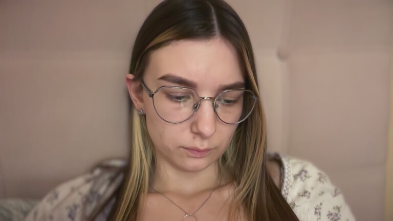 LonaSweet's Streamate show and profile