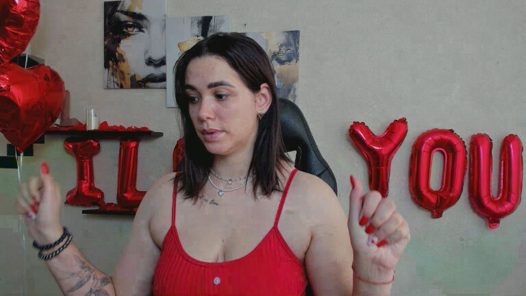 GlamNova's Streamate show and profile