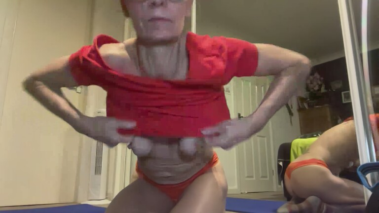 Dixie_Milf's Streamate show and profile