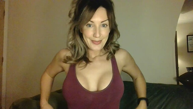 JoanieOakley21's Streamate show and profile